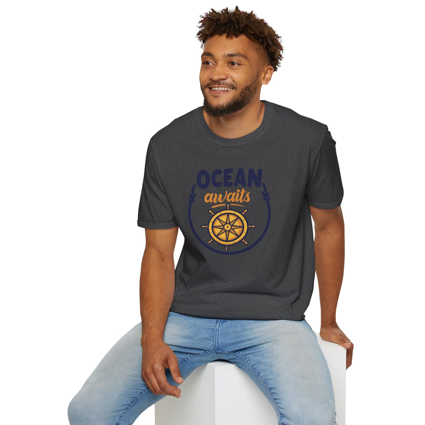 Ocean Awaits Compass, Unisex T-Shirt